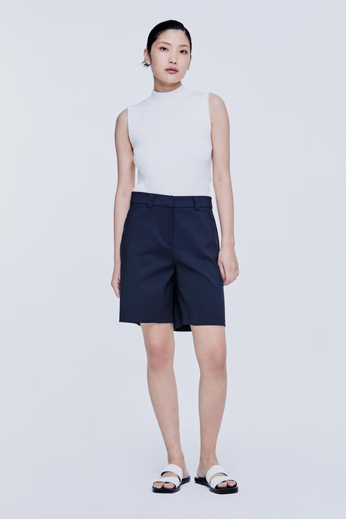 color:NAVY