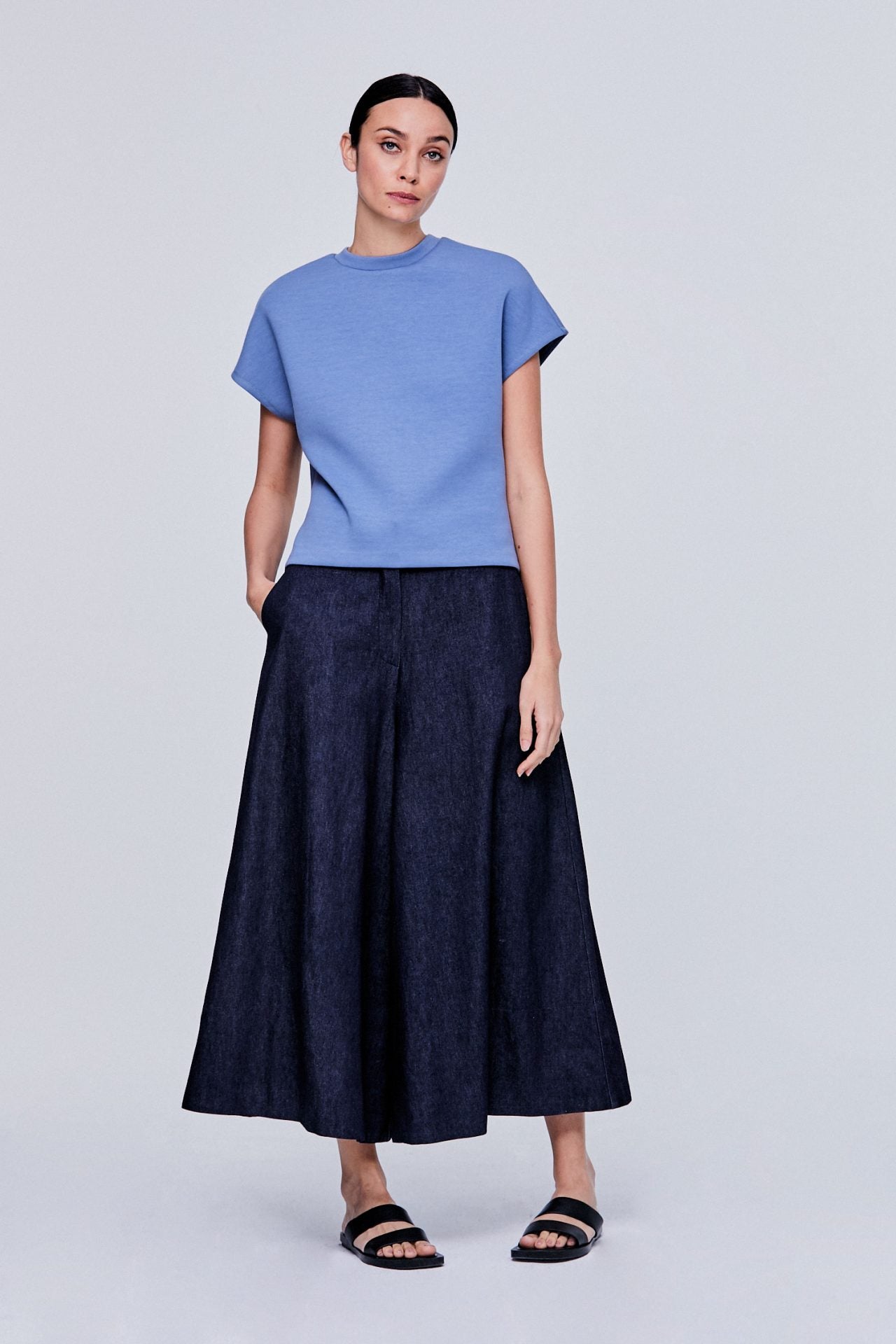color:STEEL BLUE