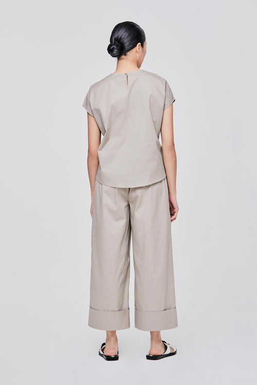 color:SAND