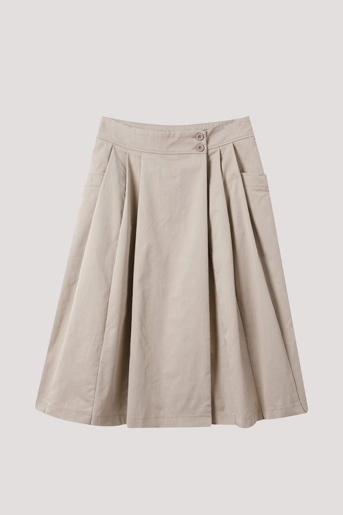 color:KHAKI