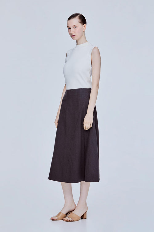 color:DARK GREY