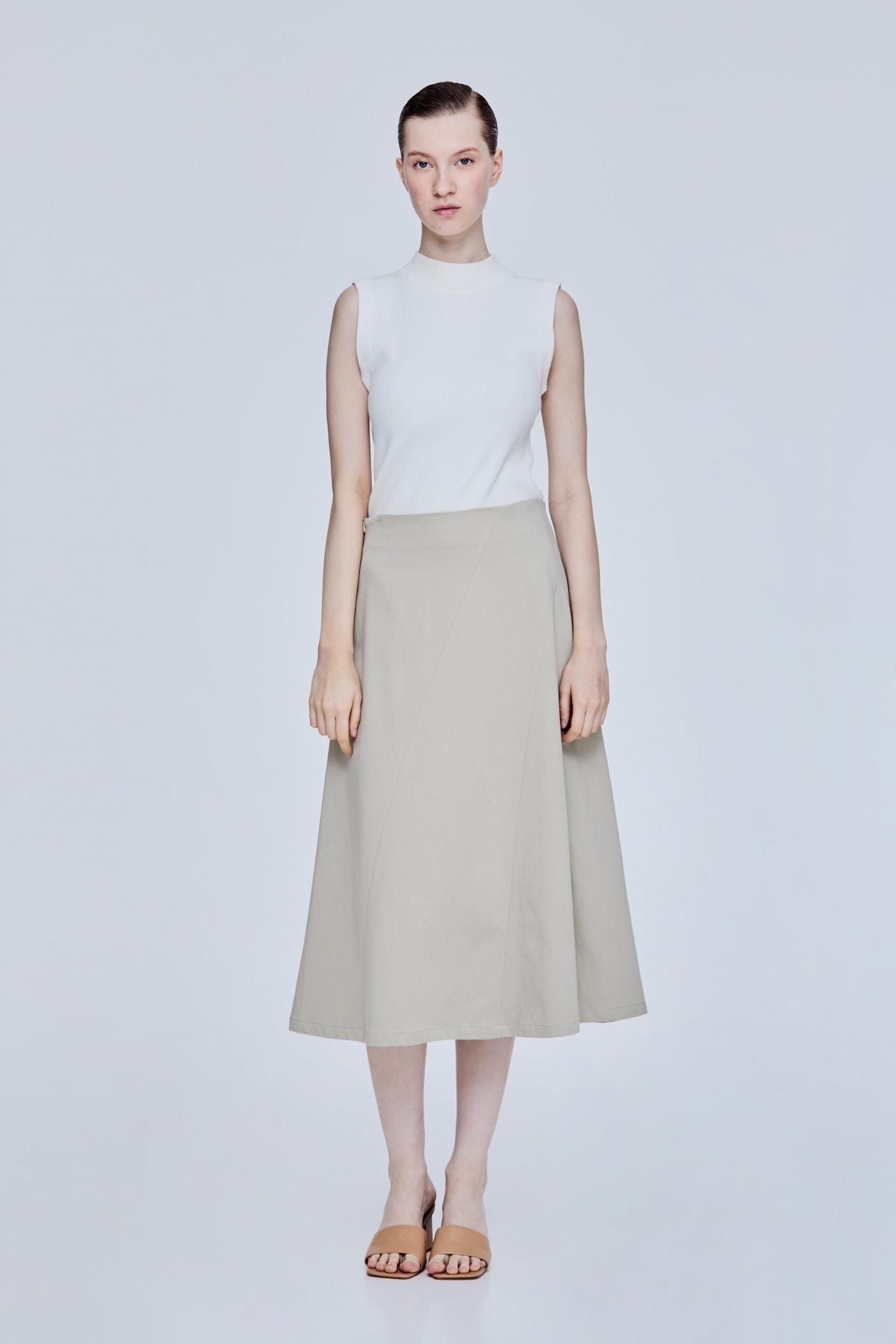 color:TAUPE