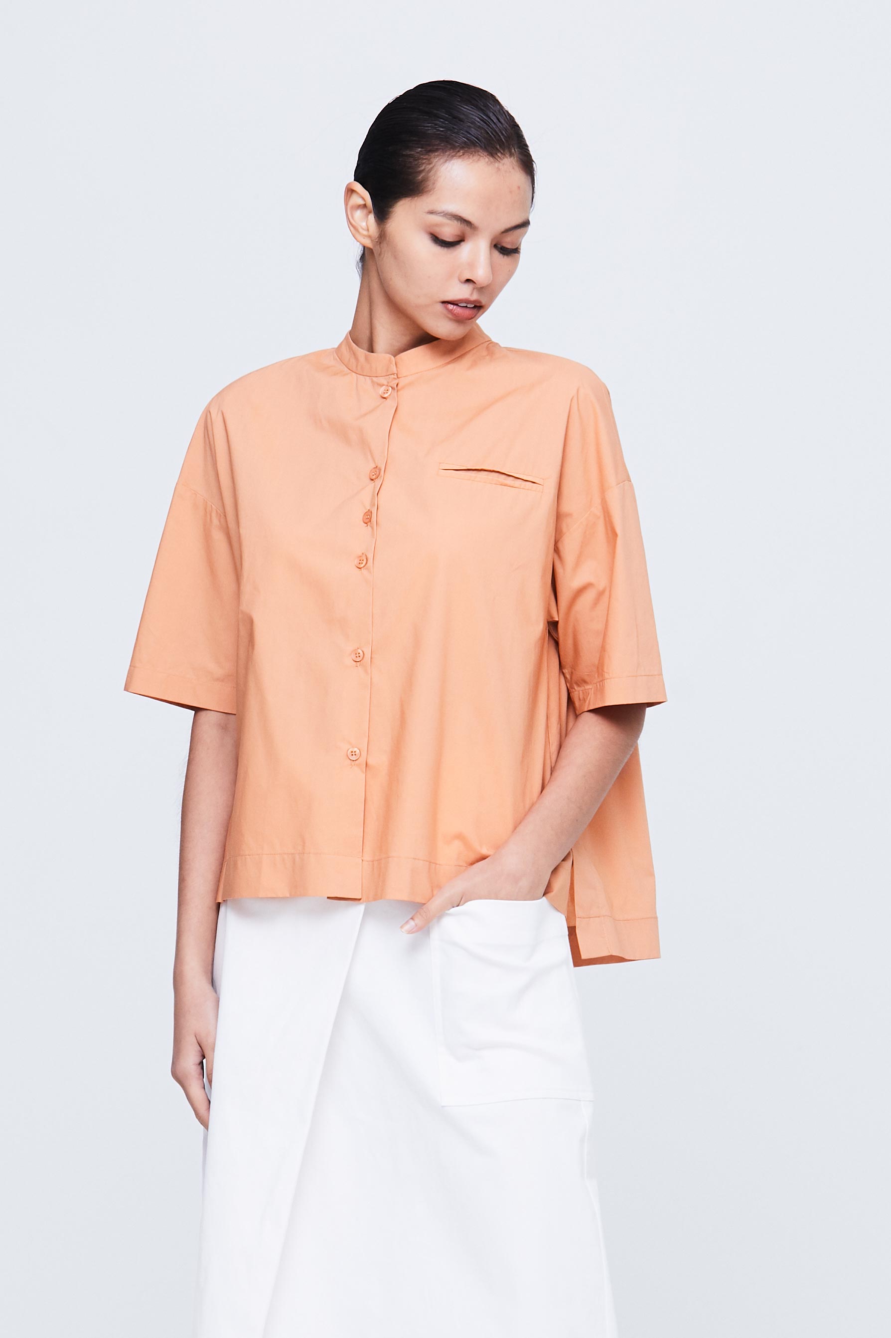 color:PEACH