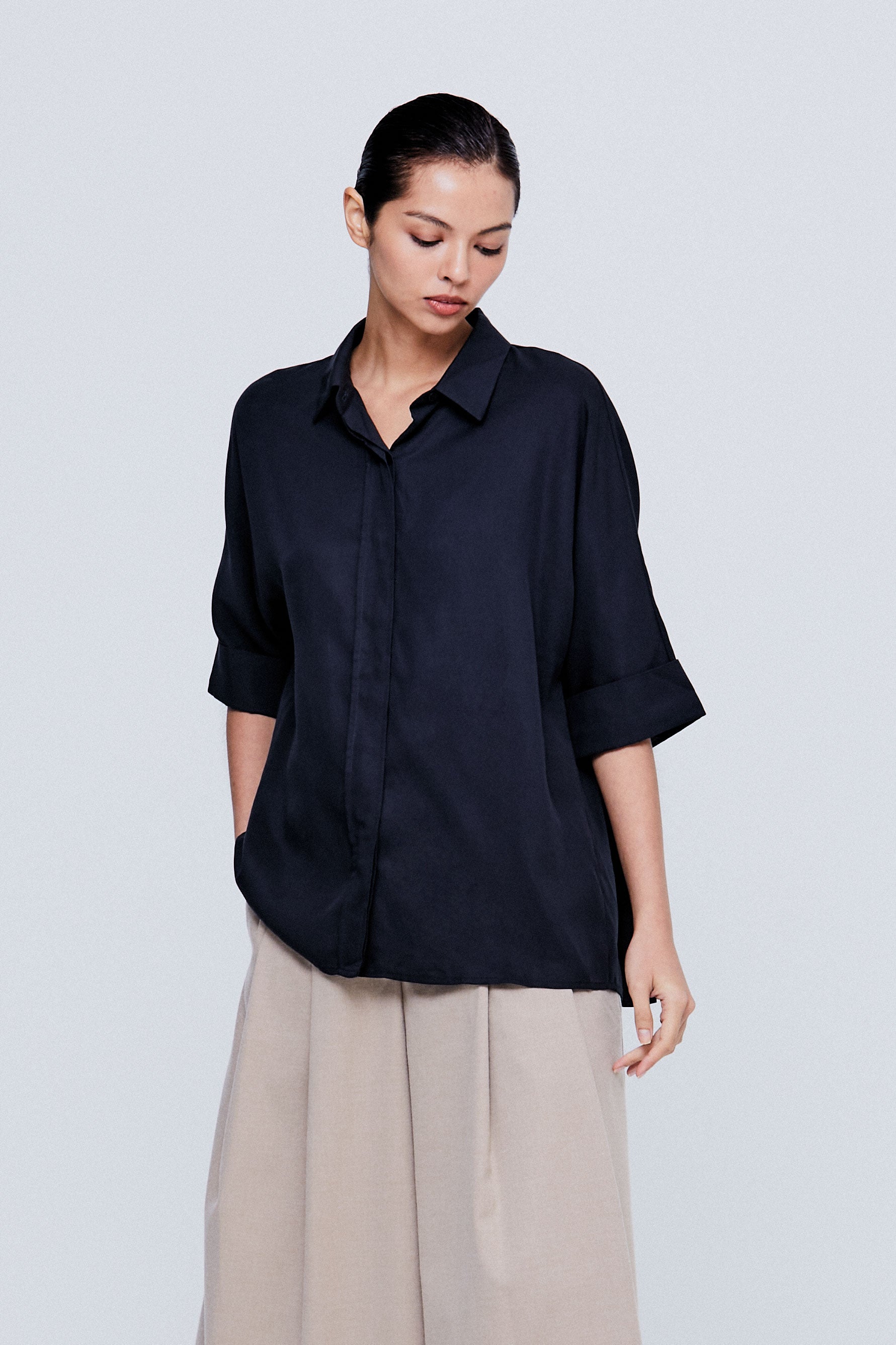 color:NAVY