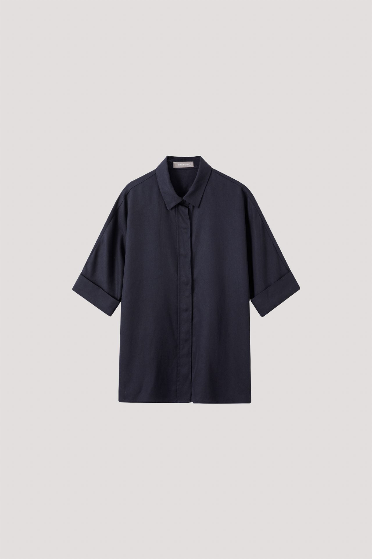 color:NAVY