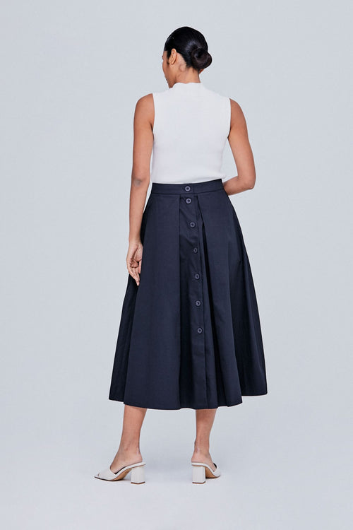 color:NAVY
