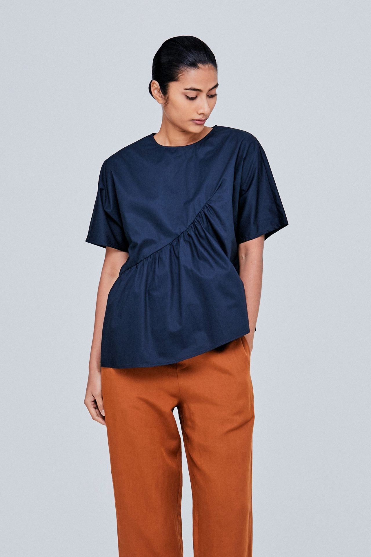 color:NAVY