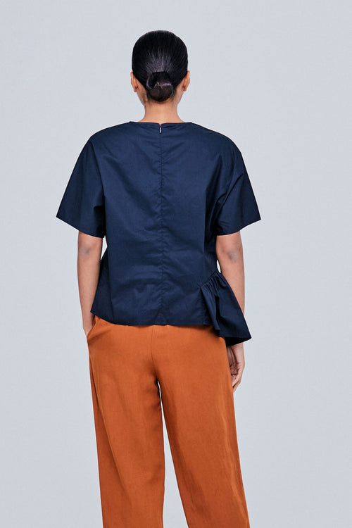 color:NAVY