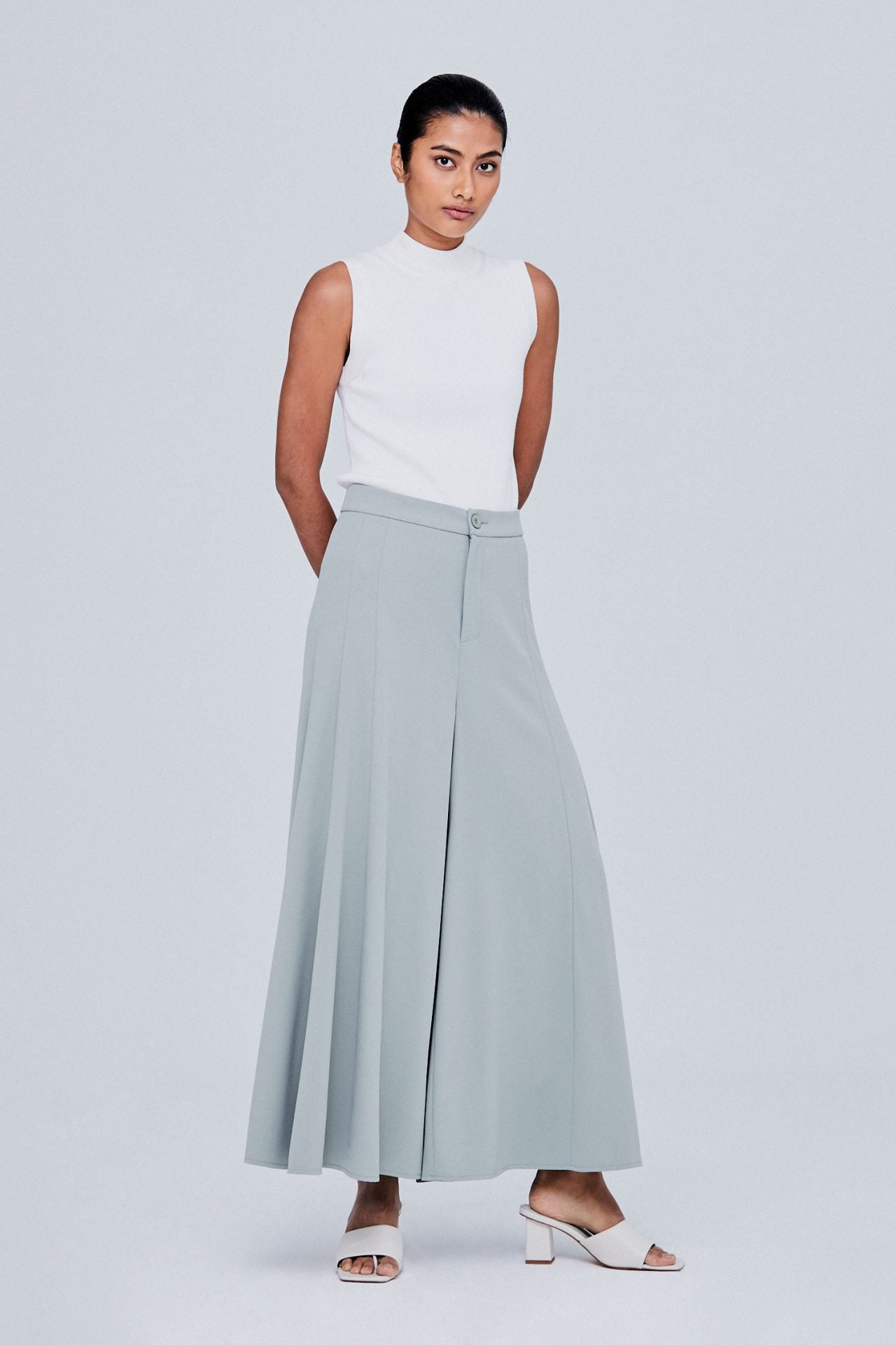 color:SAGE