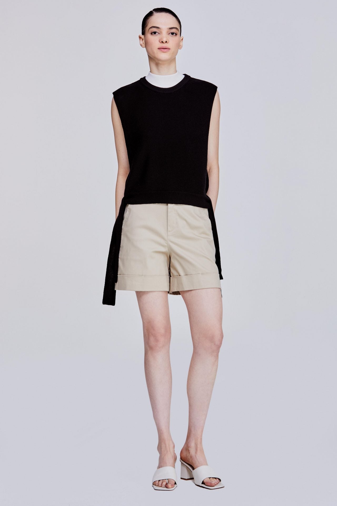 color:NOIR