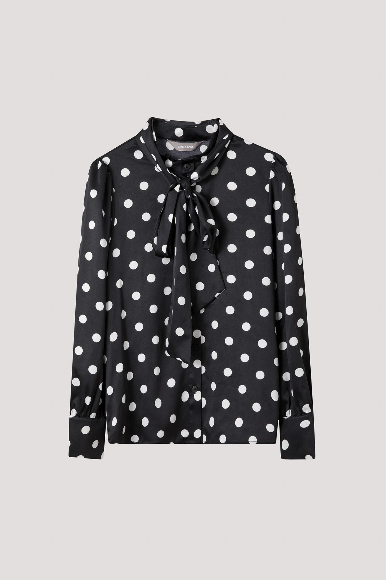 color:NOIR