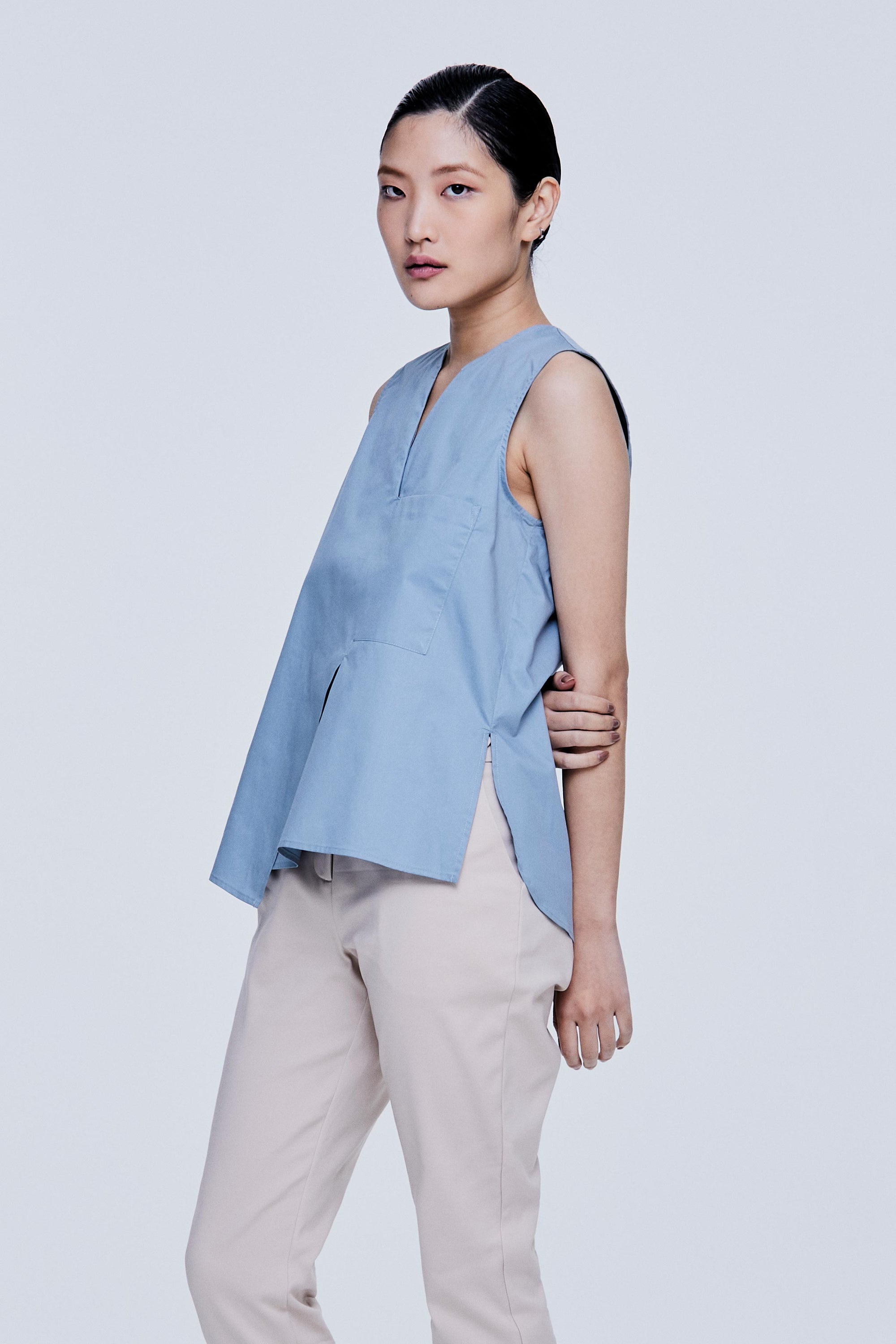 color:DUSK BLUE