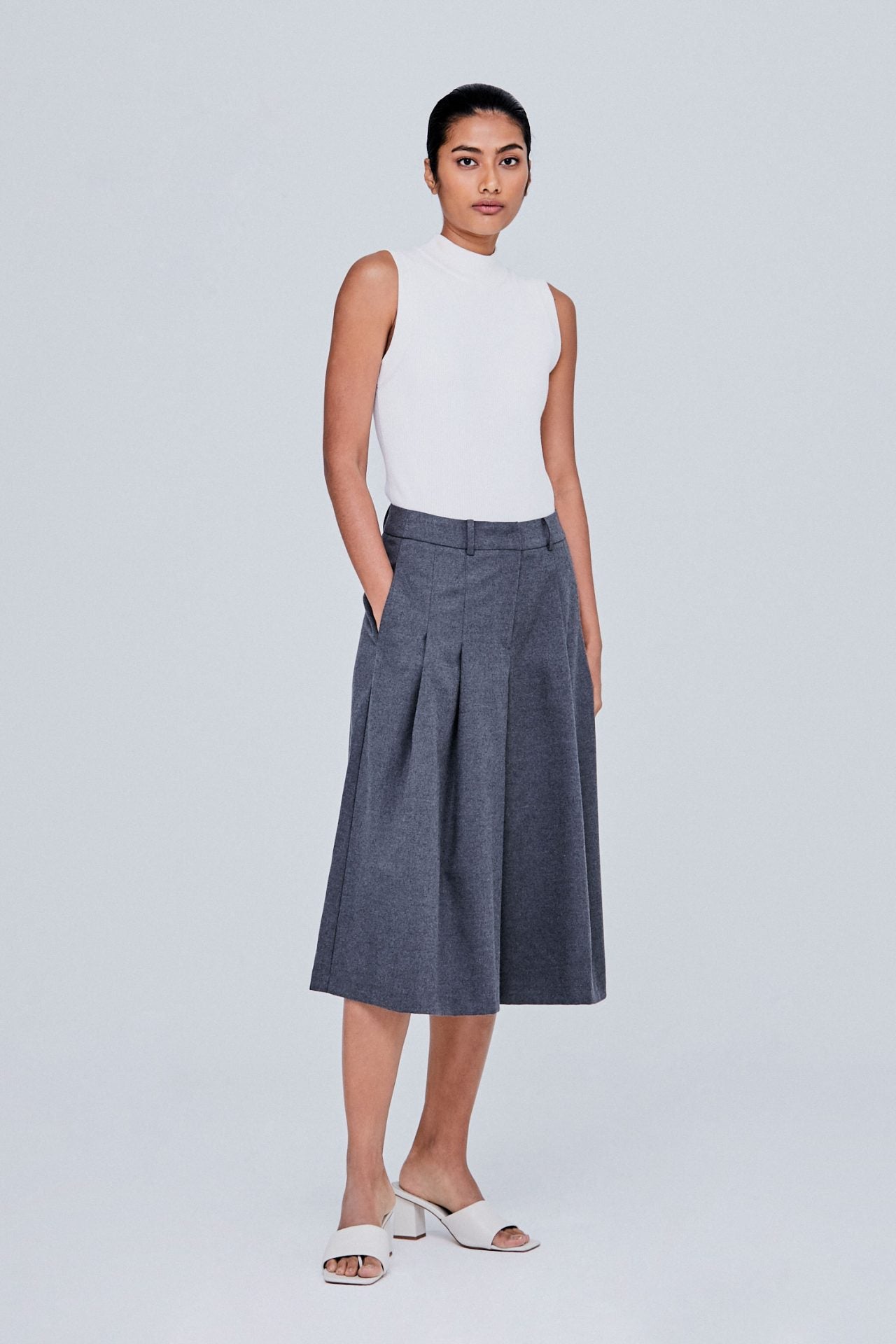 color:HUE GREY