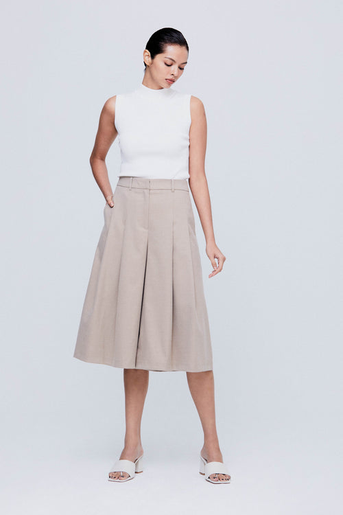 color:KHAKI