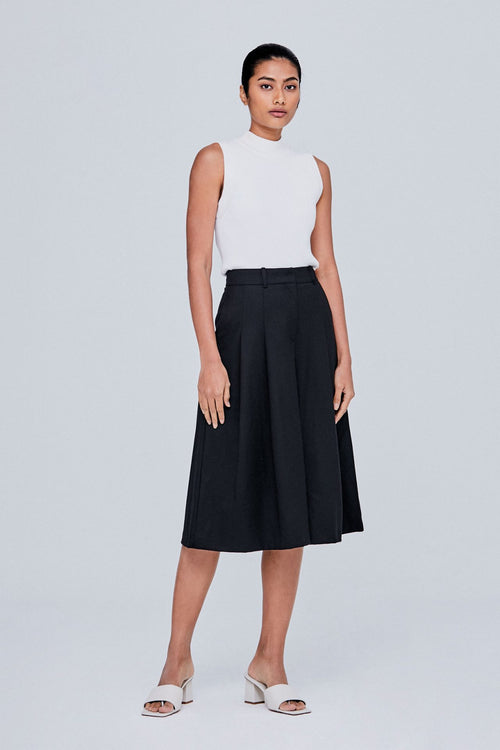 color:NOIR