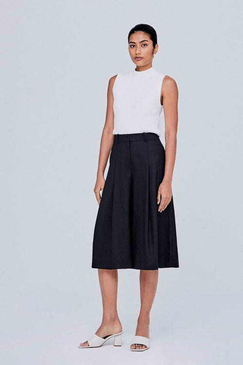 color:NOIR