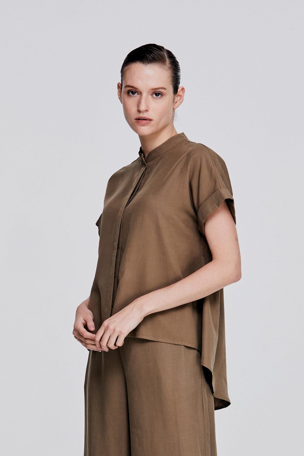 color:MOCHA