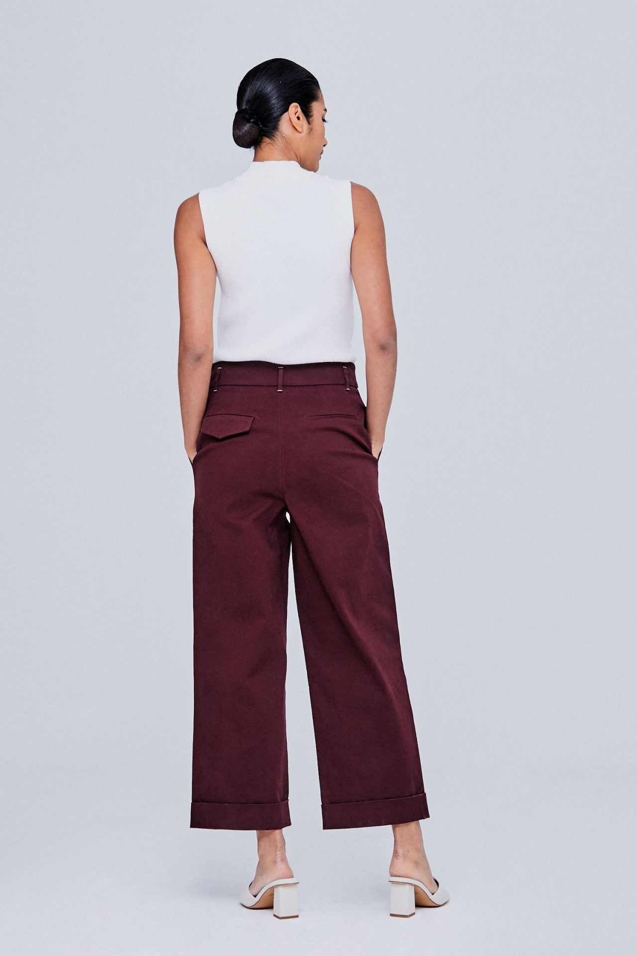 color:WINE