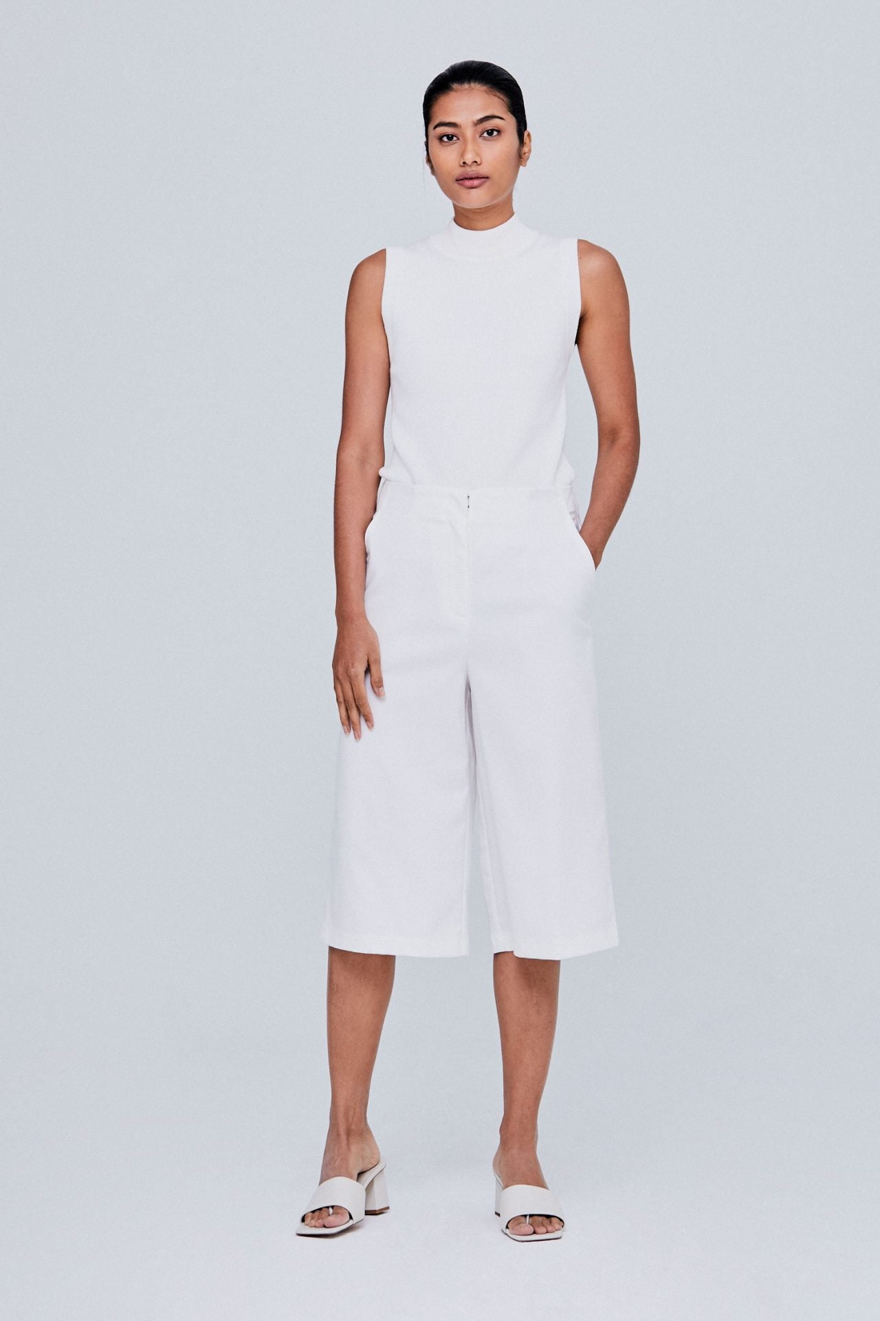 color:IVORY
