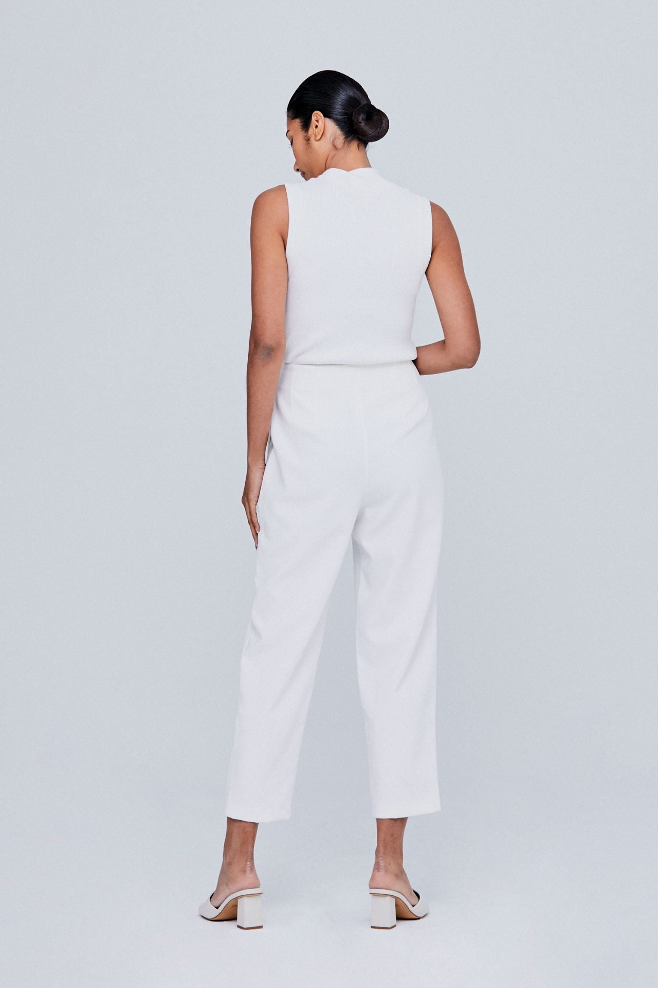 color:IVORY