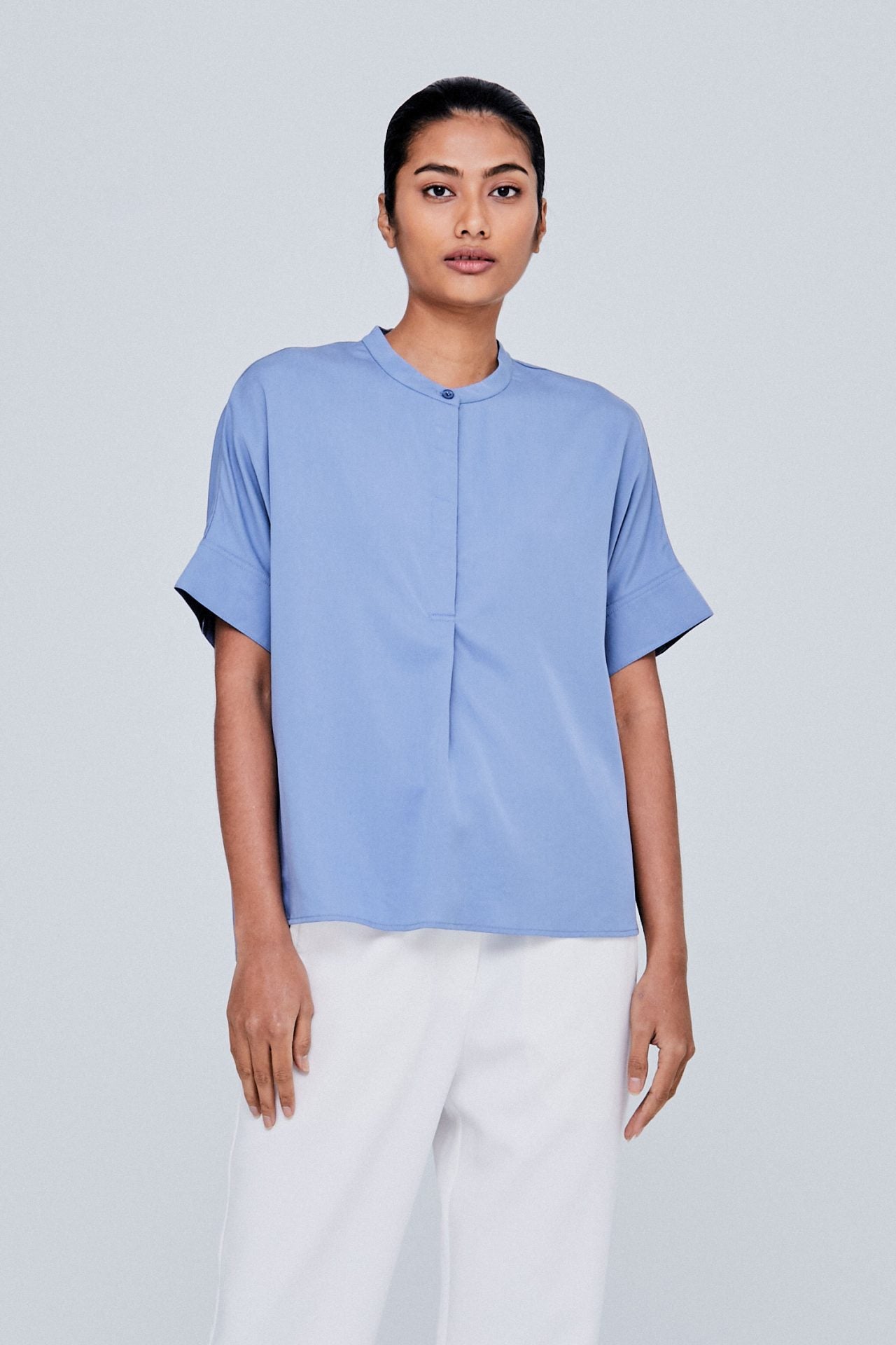 color:STEEL BLUE