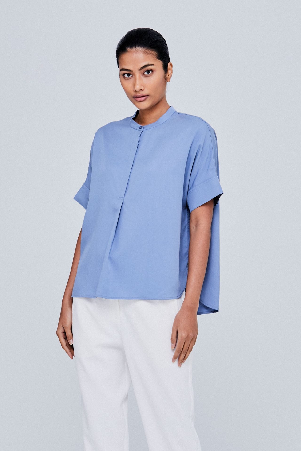 color:STEEL BLUE