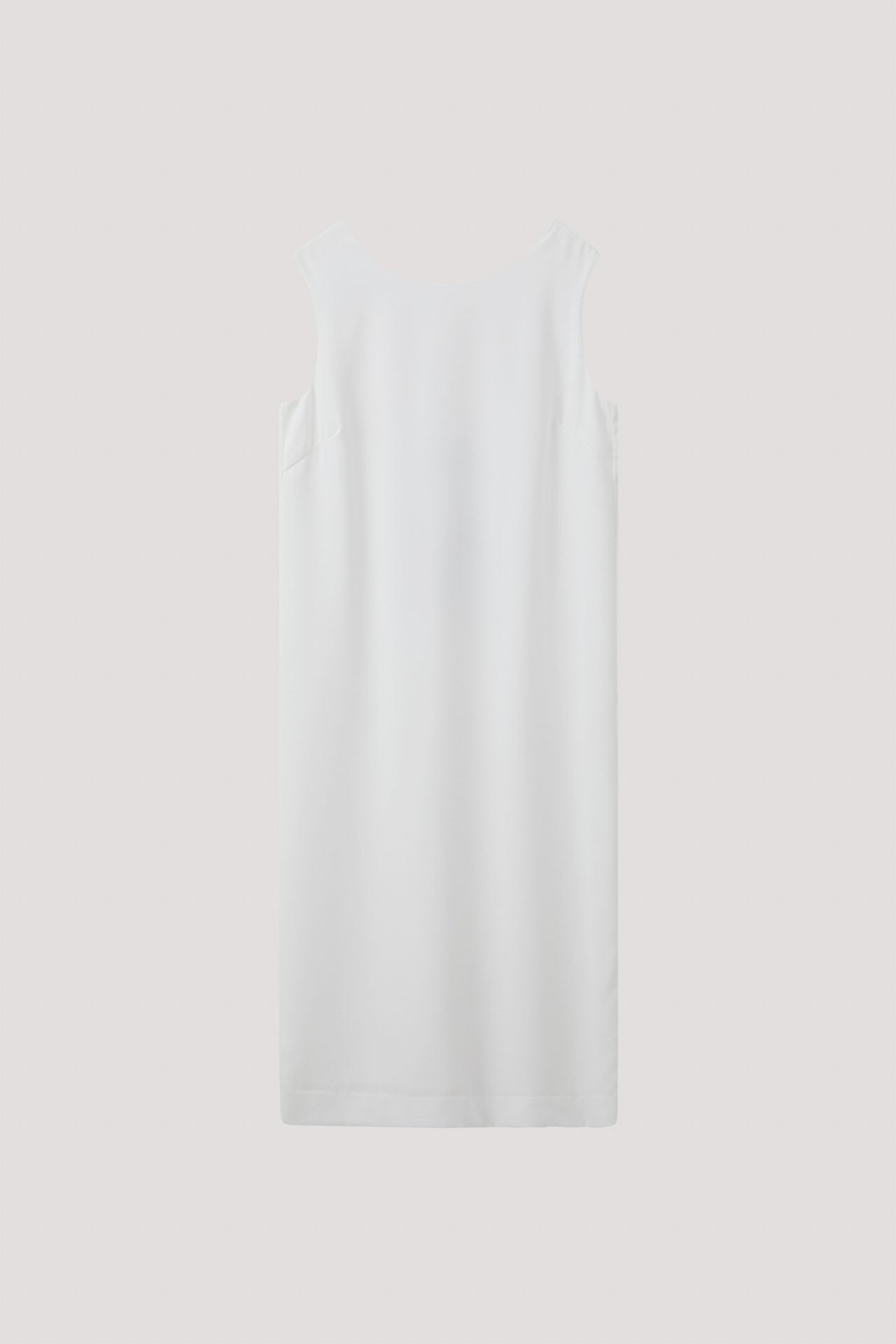 color:IVORY