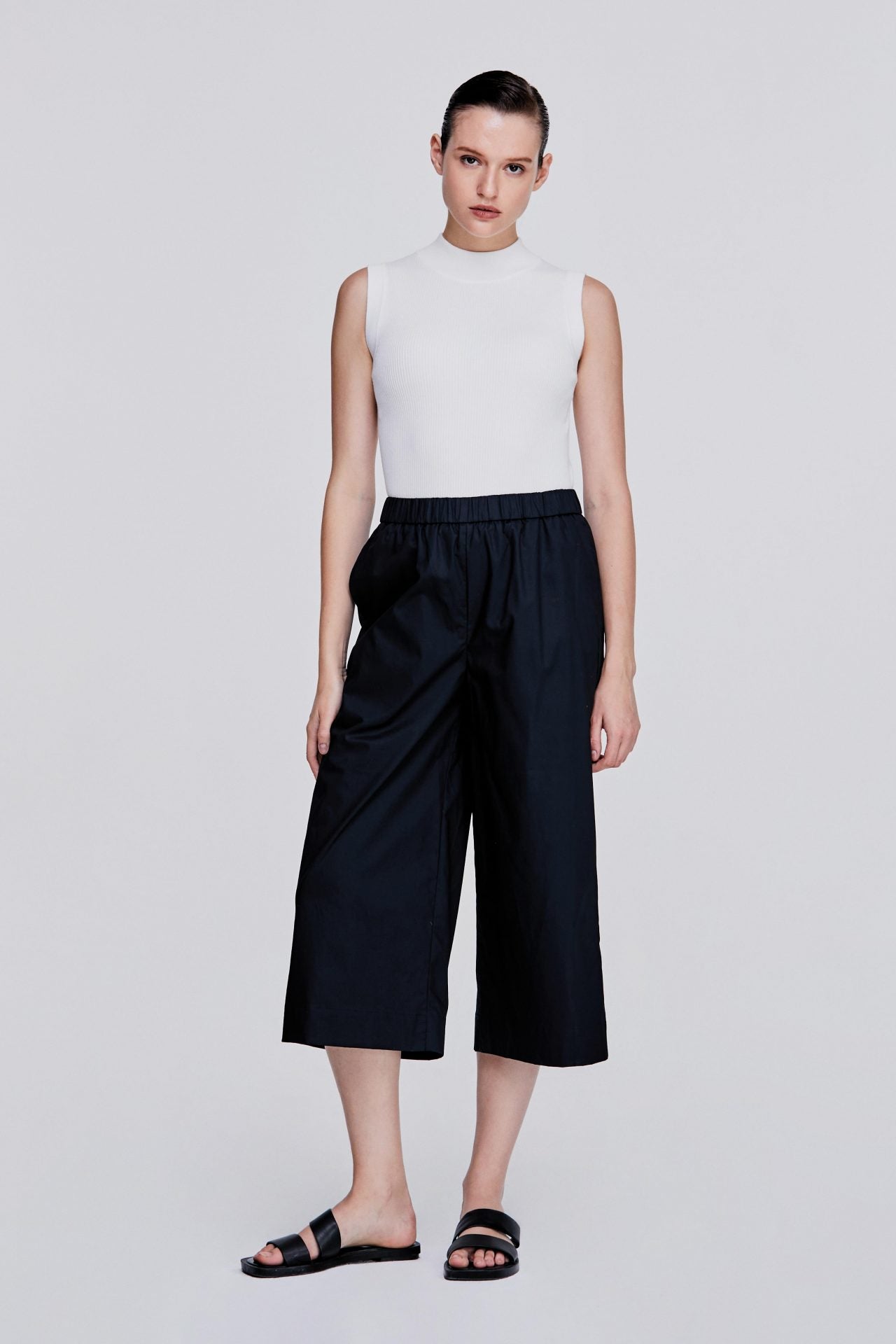 color:NAVY