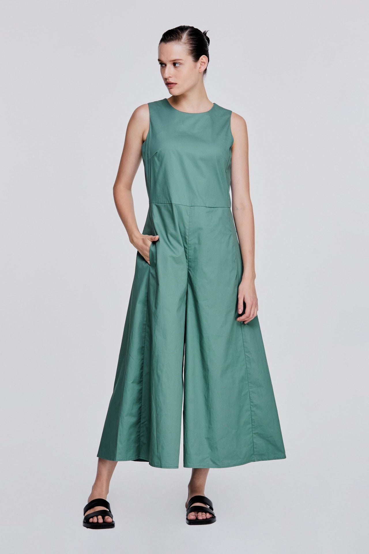 color:VIRIDIAN