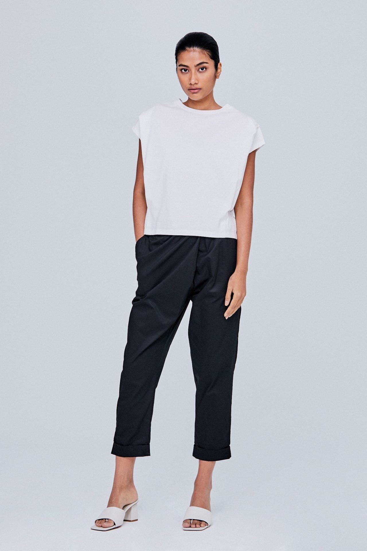 color:IVORY 1