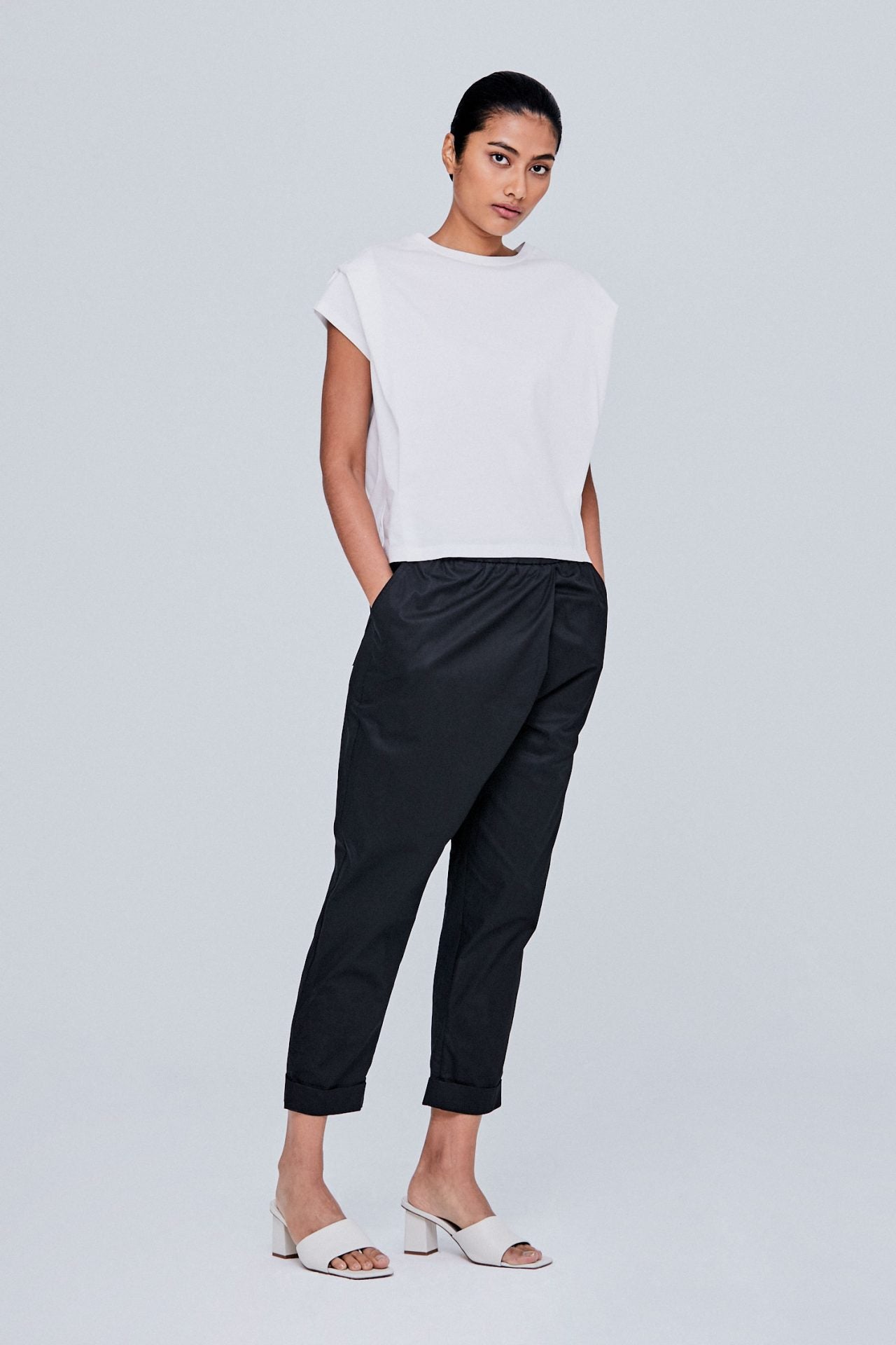 color:IVORY 3