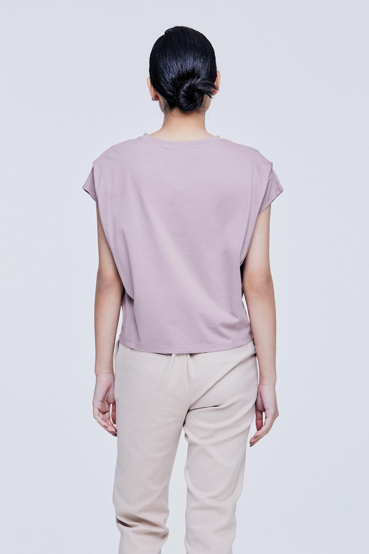 color:TARO