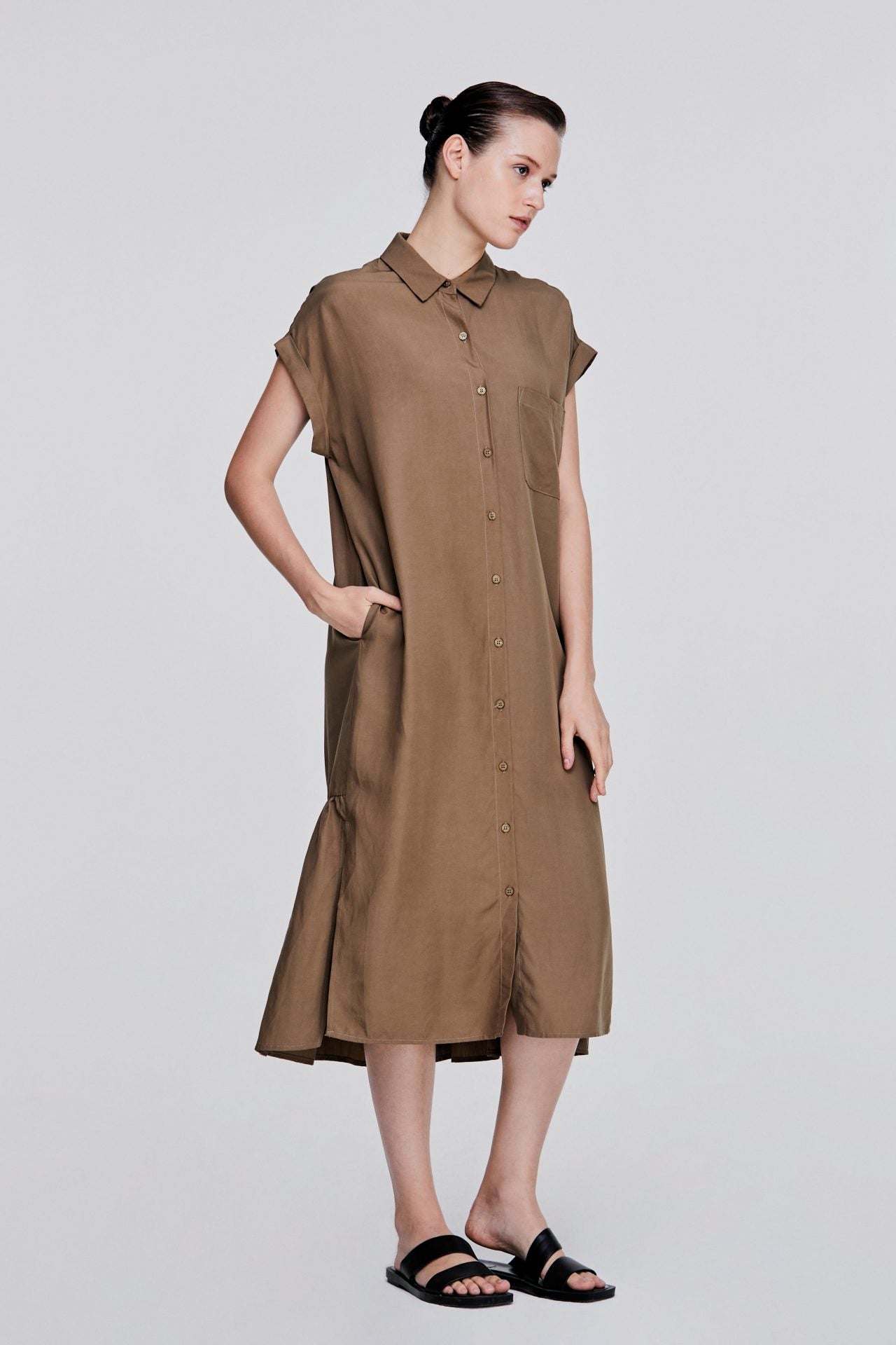 color:MOCHA