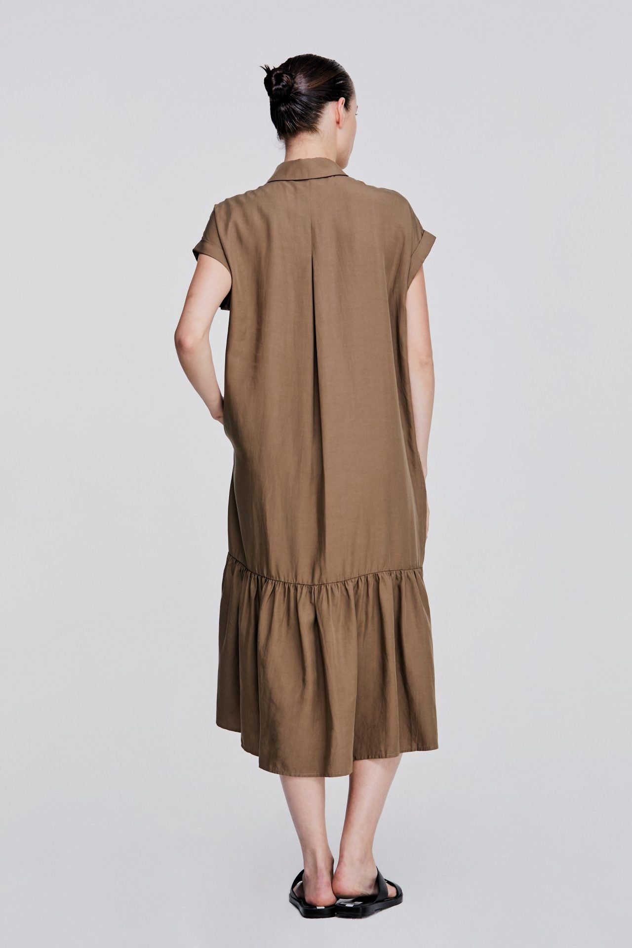 color:MOCHA