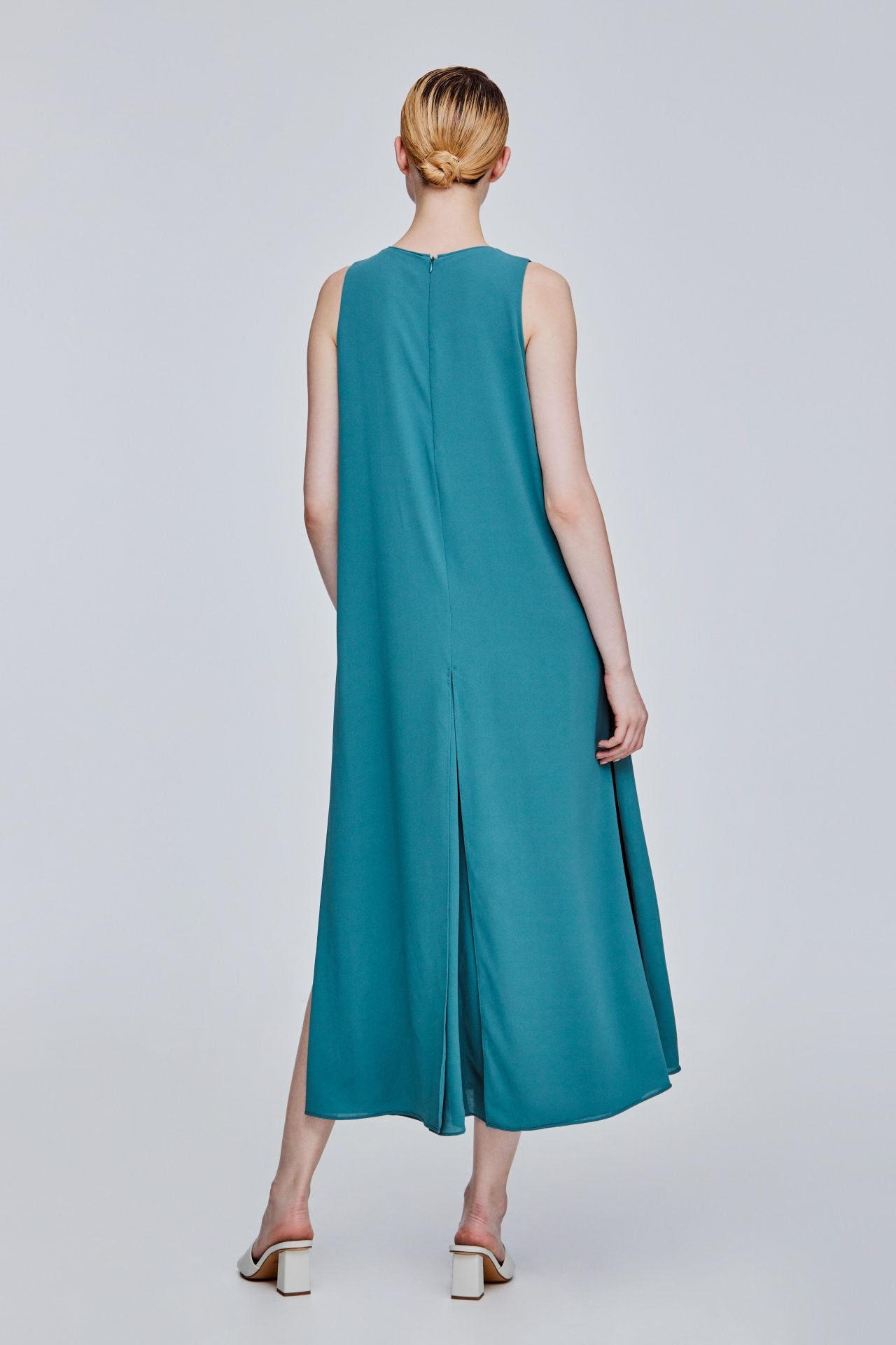 color:VIRIDIAN