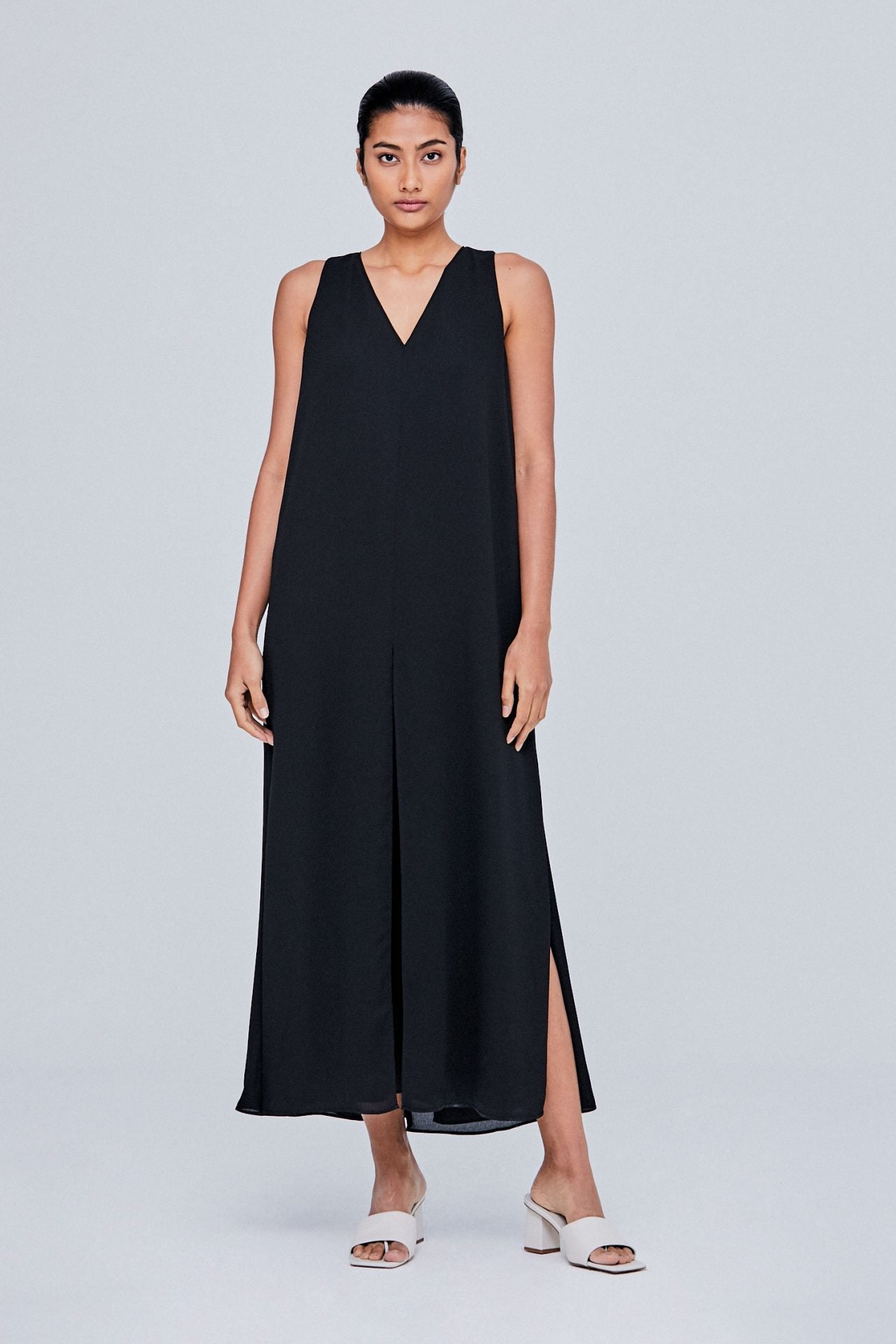 color:NOIR