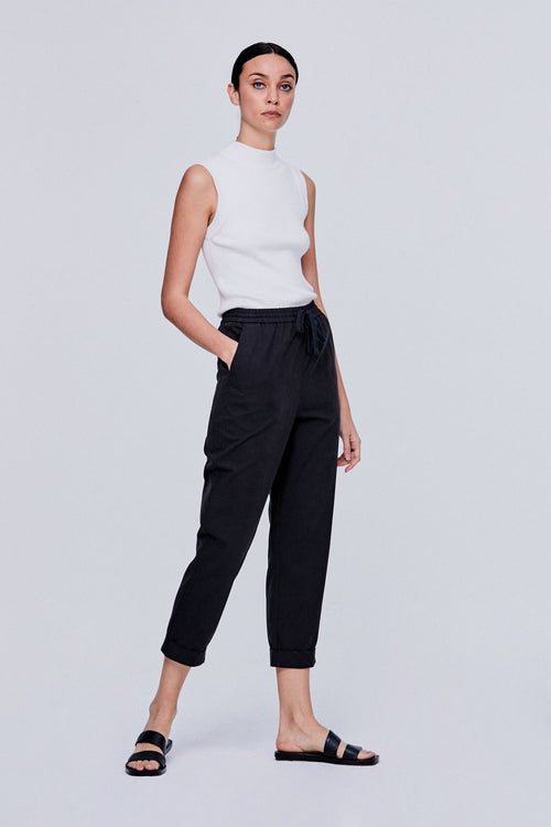 color:NOIR