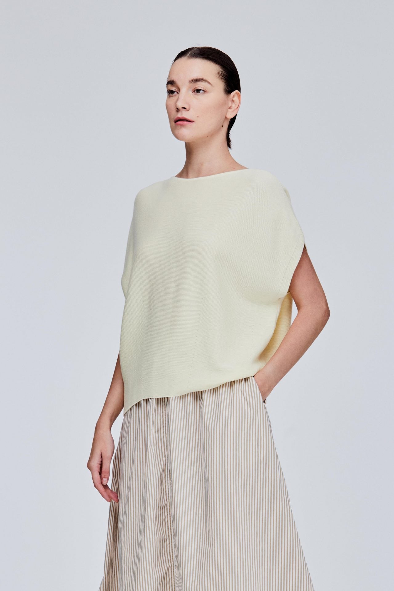 color:BUTTERMILK