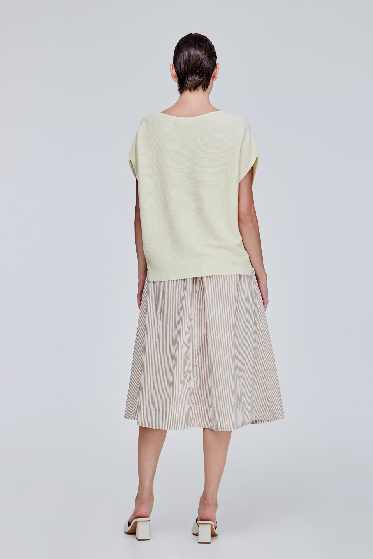 color:BUTTERMILK
