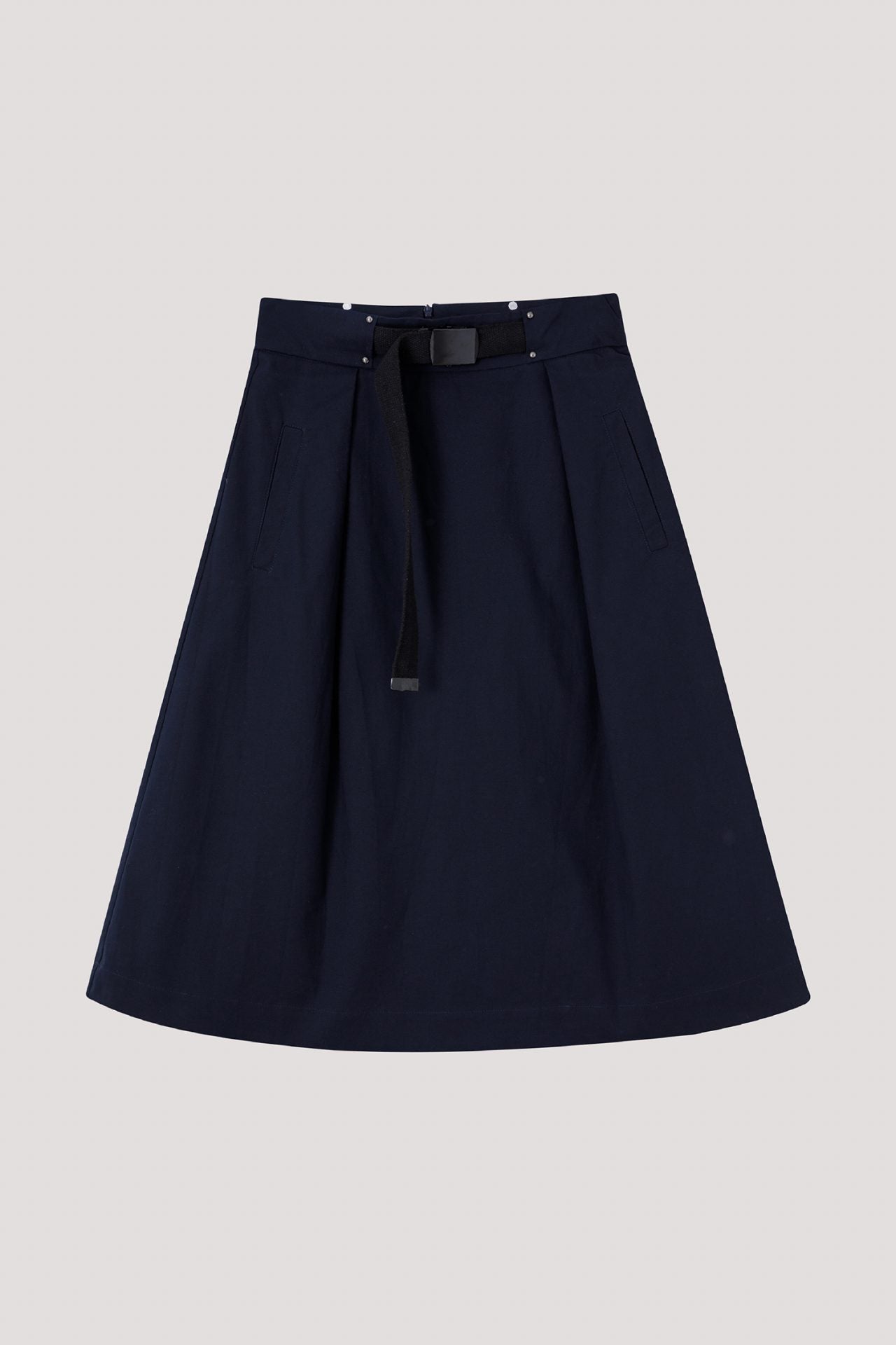 color:NAVY