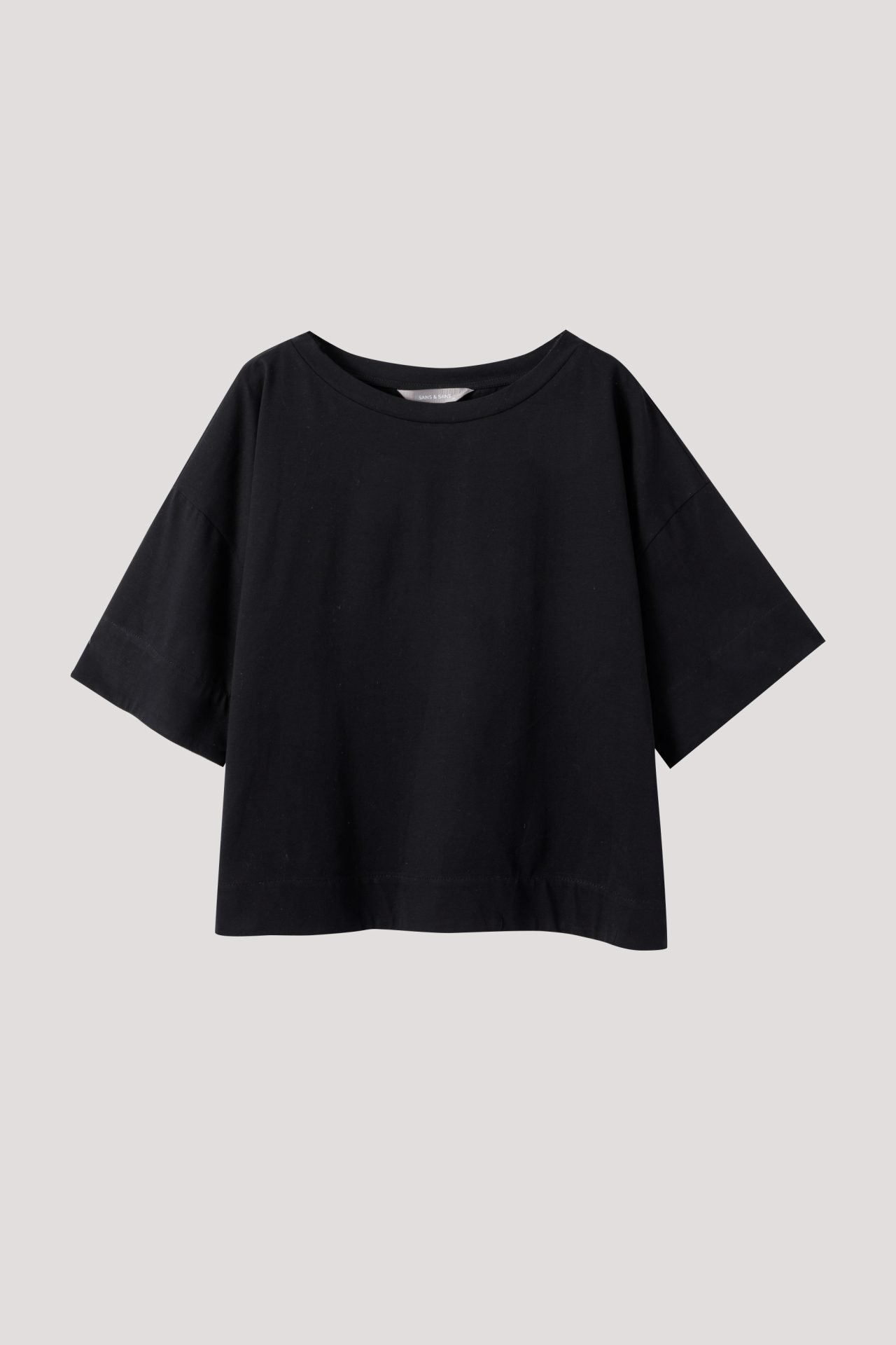 color:NOIR