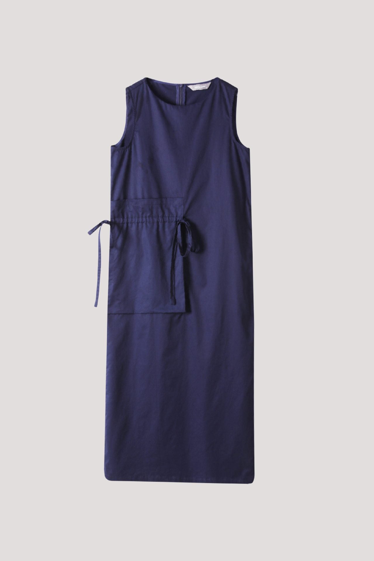 color:NAVY