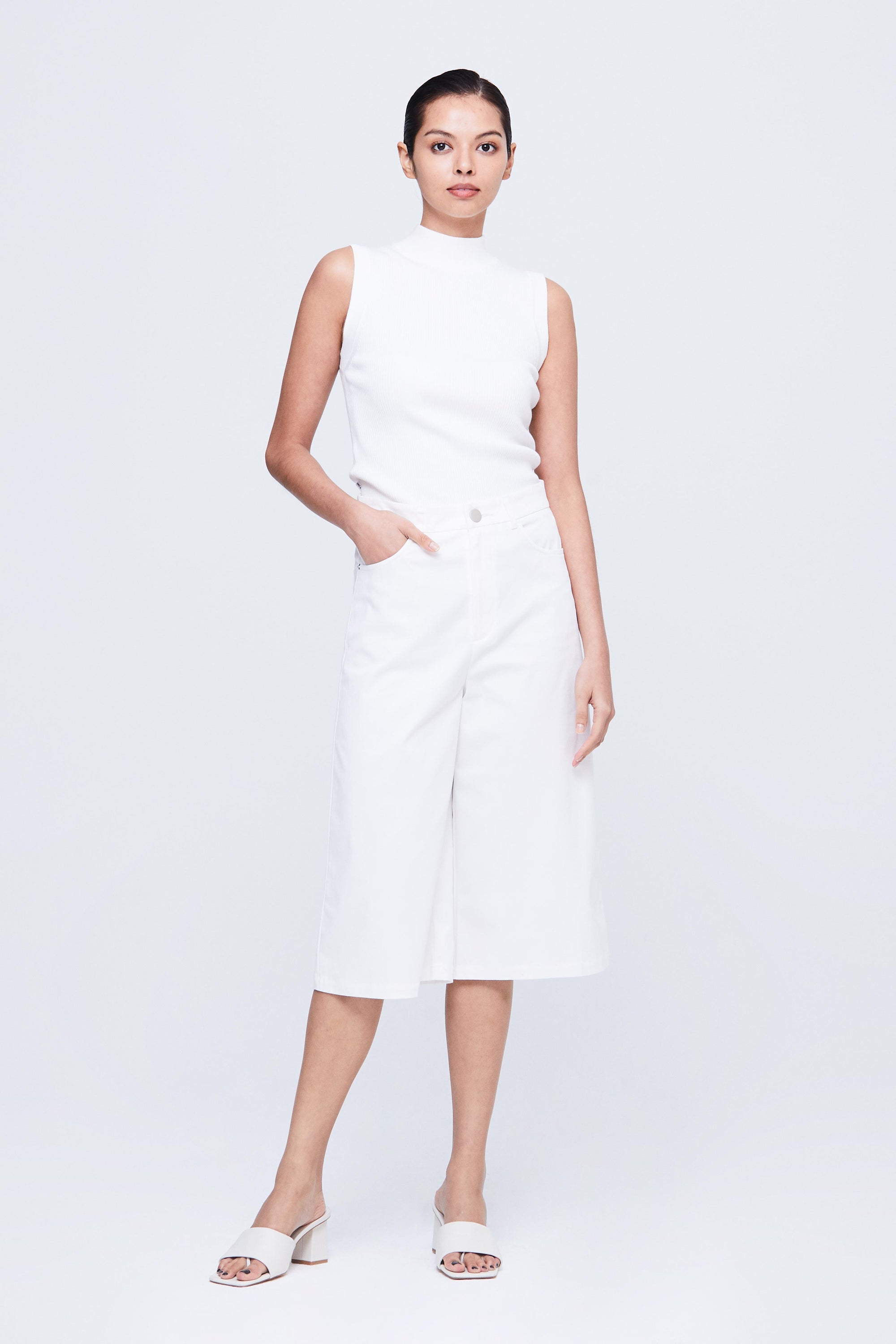 color:IVORY