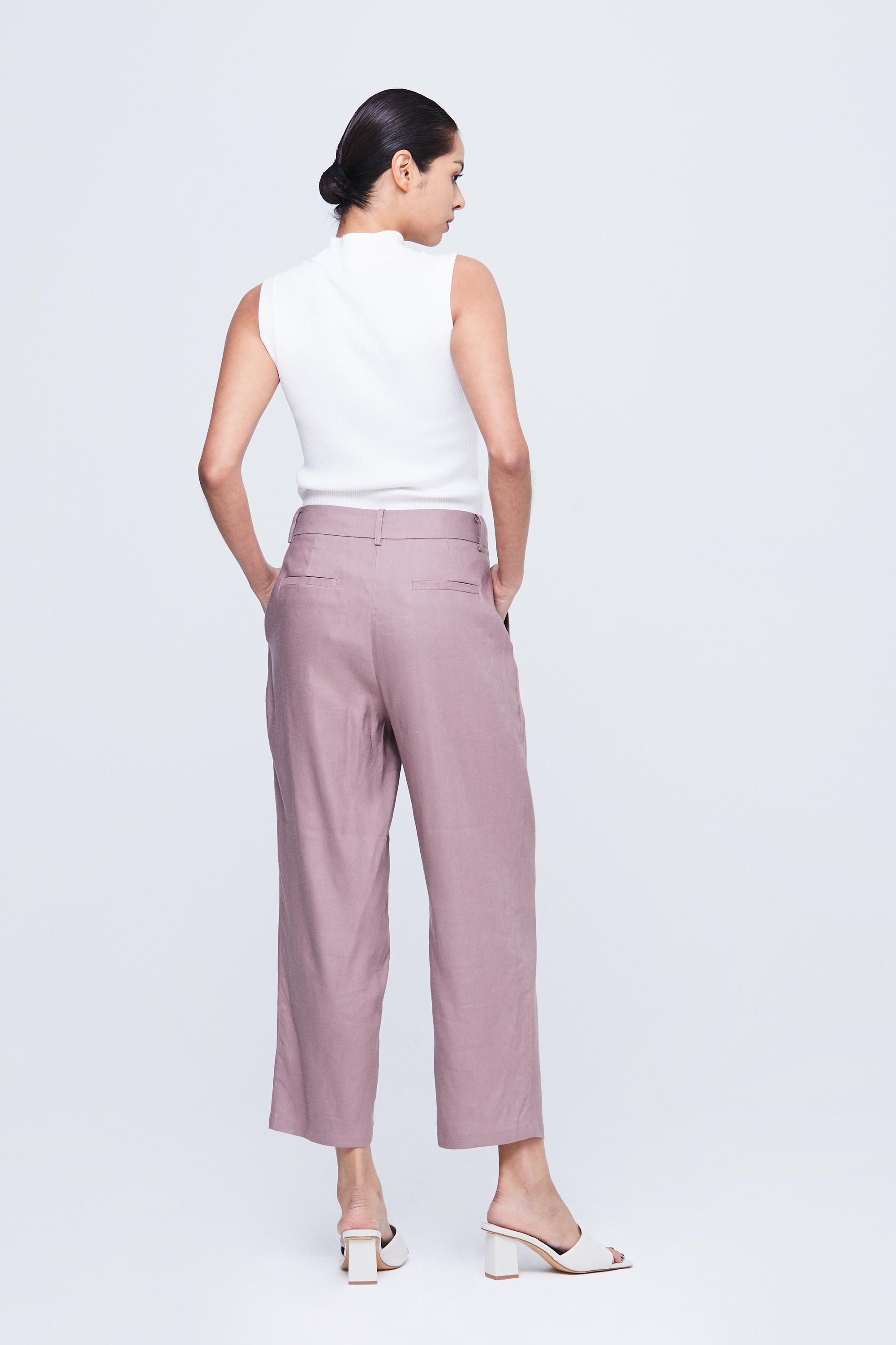 color:TARO