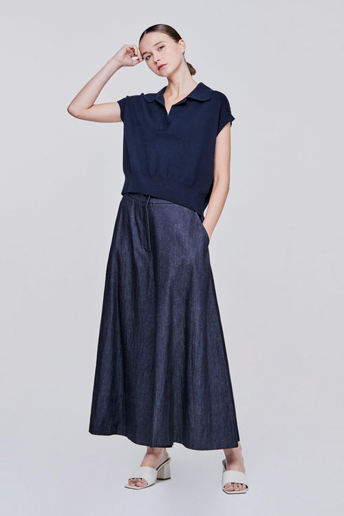 color:NAVY