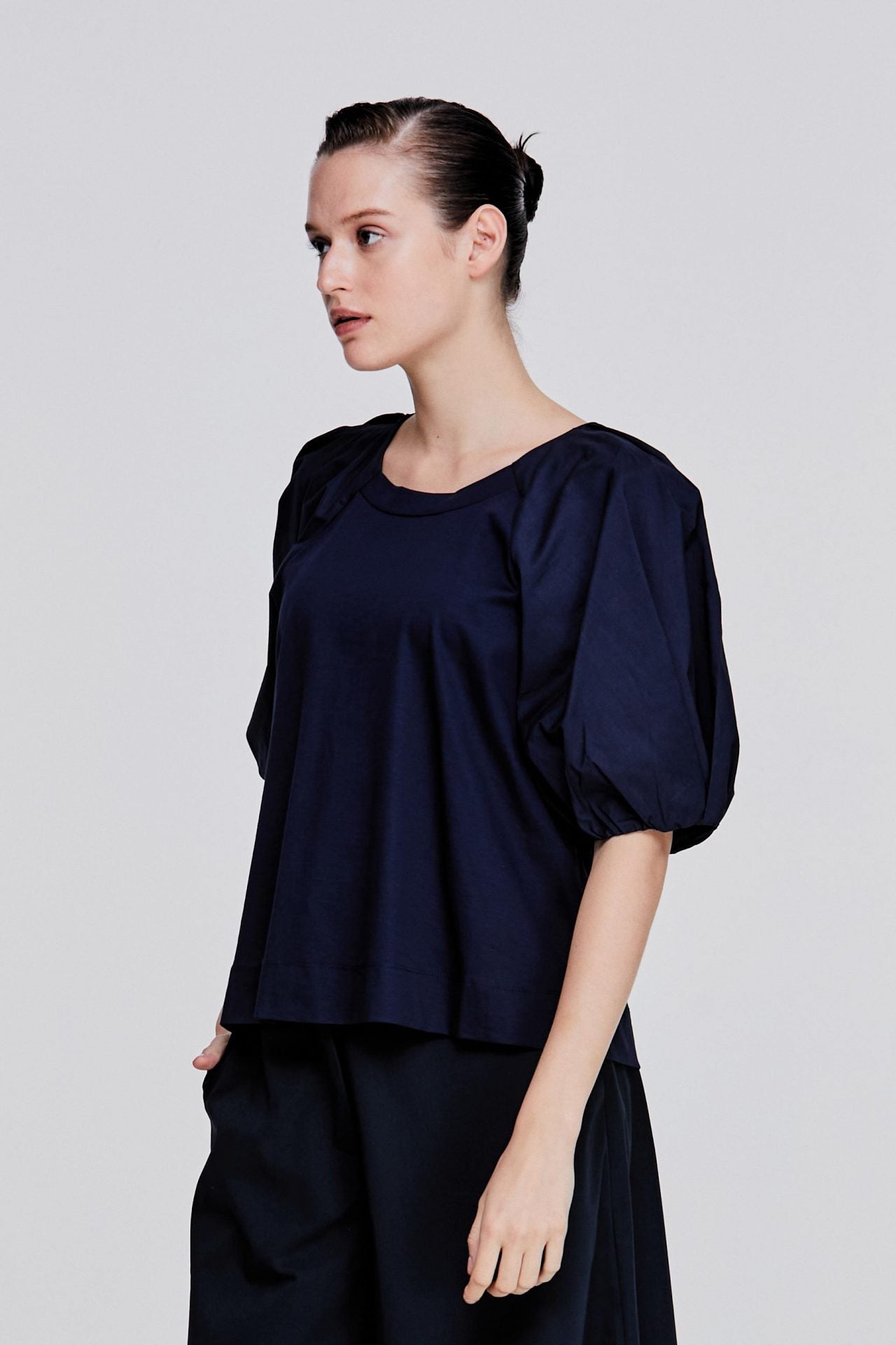color:NAVY