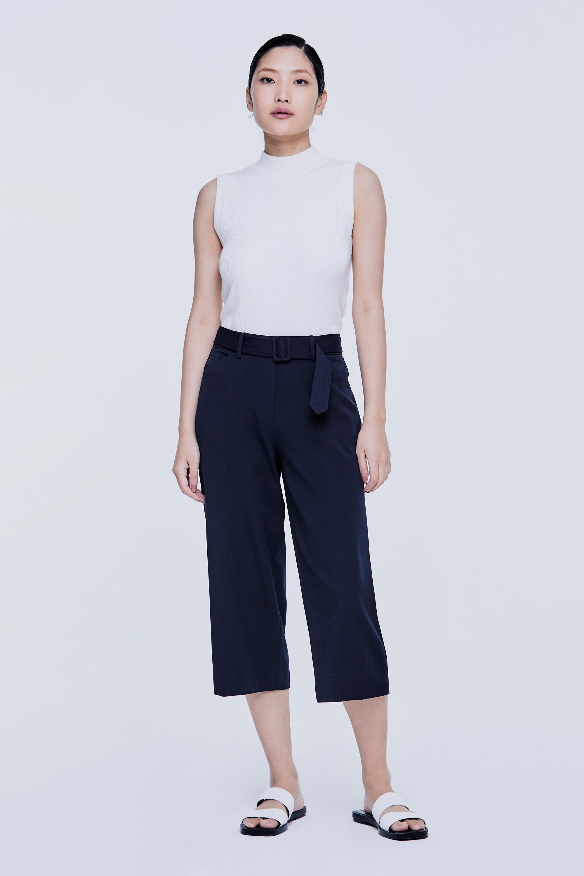 color:NAVY