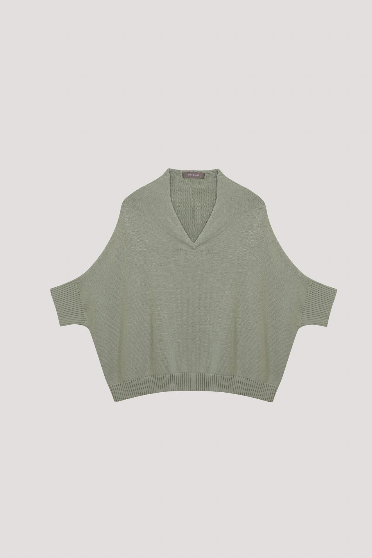 color:MINT