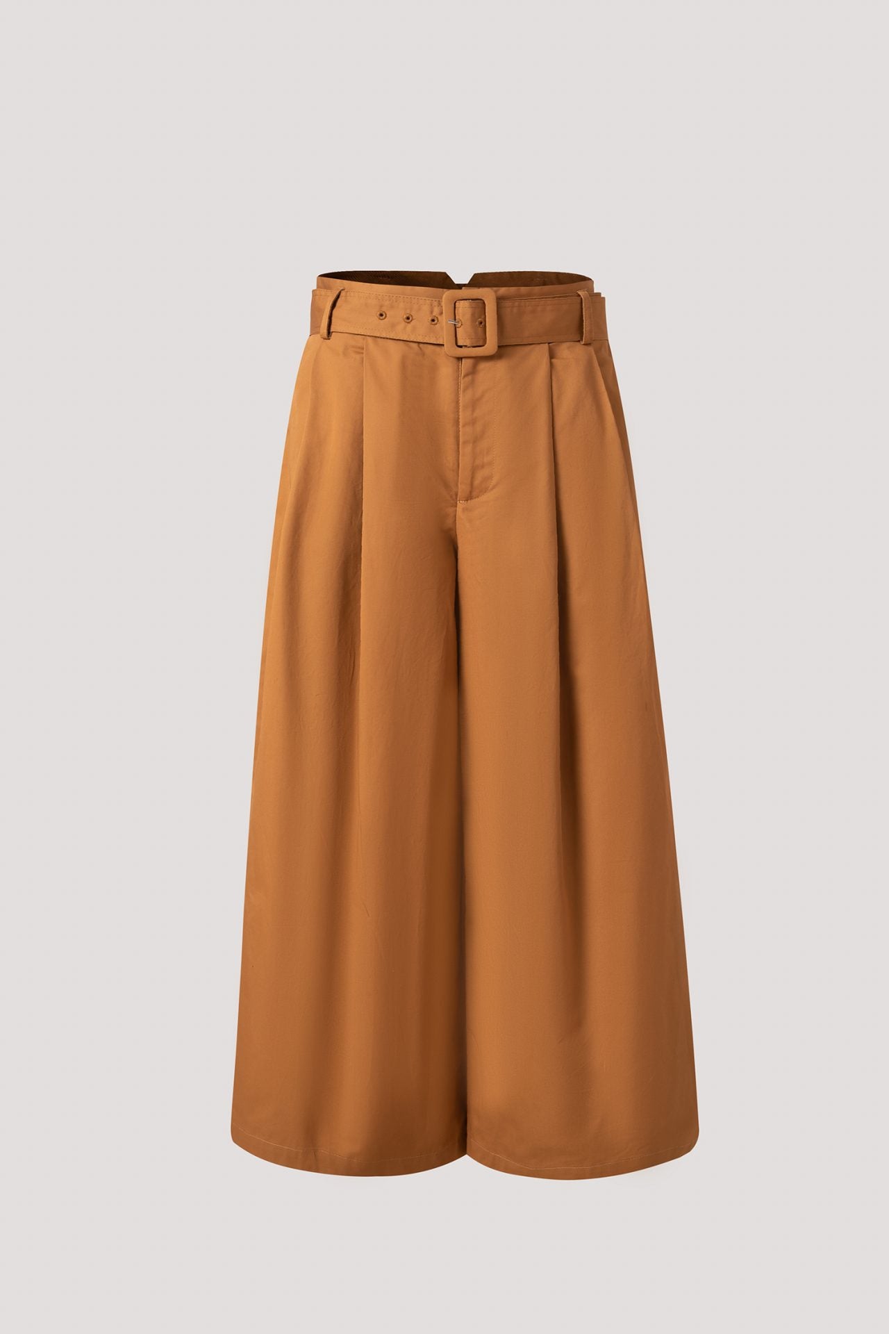 color:CARAMEL