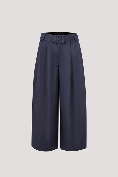 color:NAVY